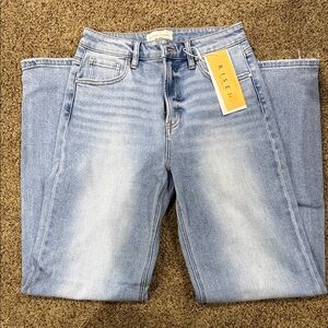 Risen Light Wash Straight Leg Women’s Jeans